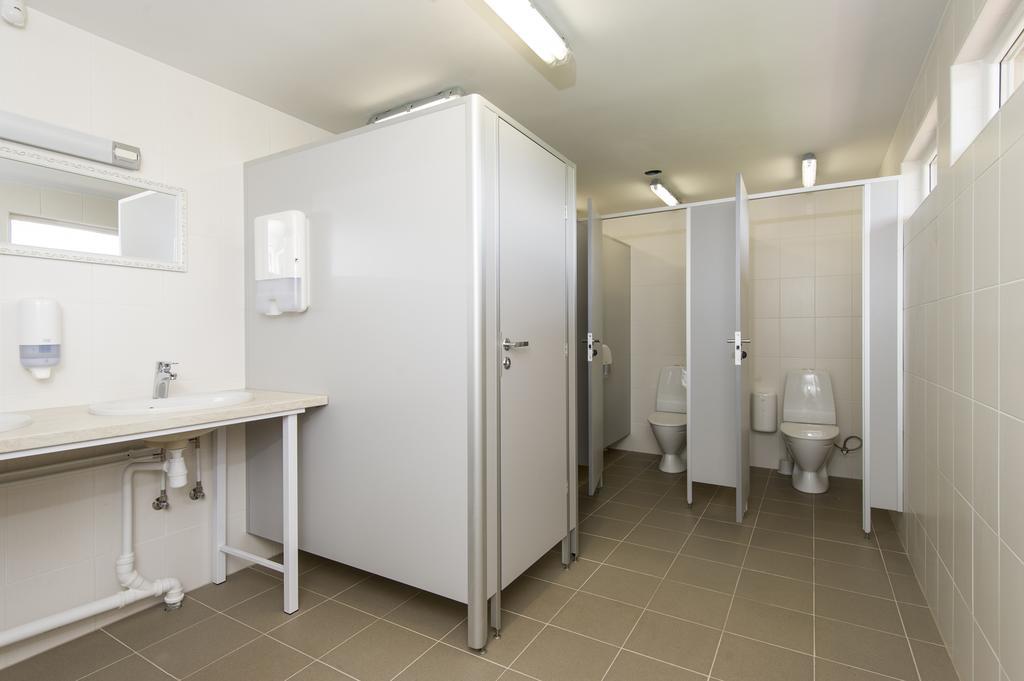 Vanamoisa Caravan Park Saue Extérieur photo
